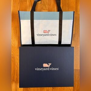 Vineyard Vines Tote & Box Set